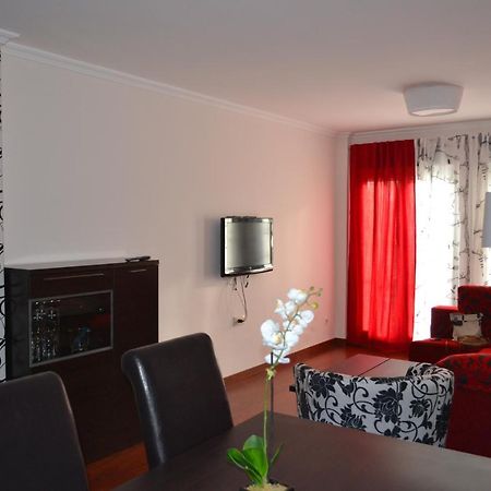 Apartamento Acueducto, Tres Dormitorios Y Parking Gratis Merida Bagian luar foto