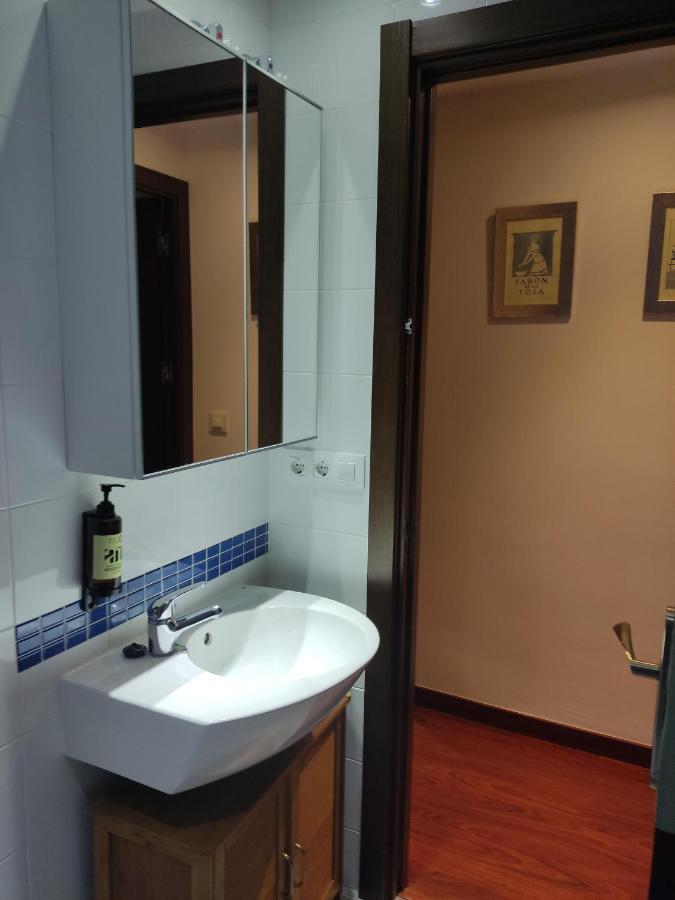 Apartamento Acueducto, Tres Dormitorios Y Parking Gratis Merida Bagian luar foto