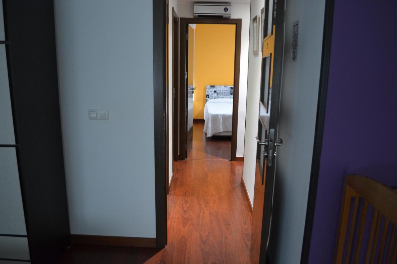Apartamento Acueducto, Tres Dormitorios Y Parking Gratis Merida Bagian luar foto